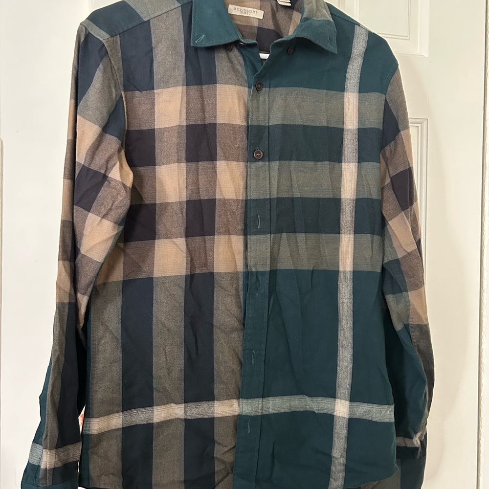 Burberry plaid Button-Up Shirt